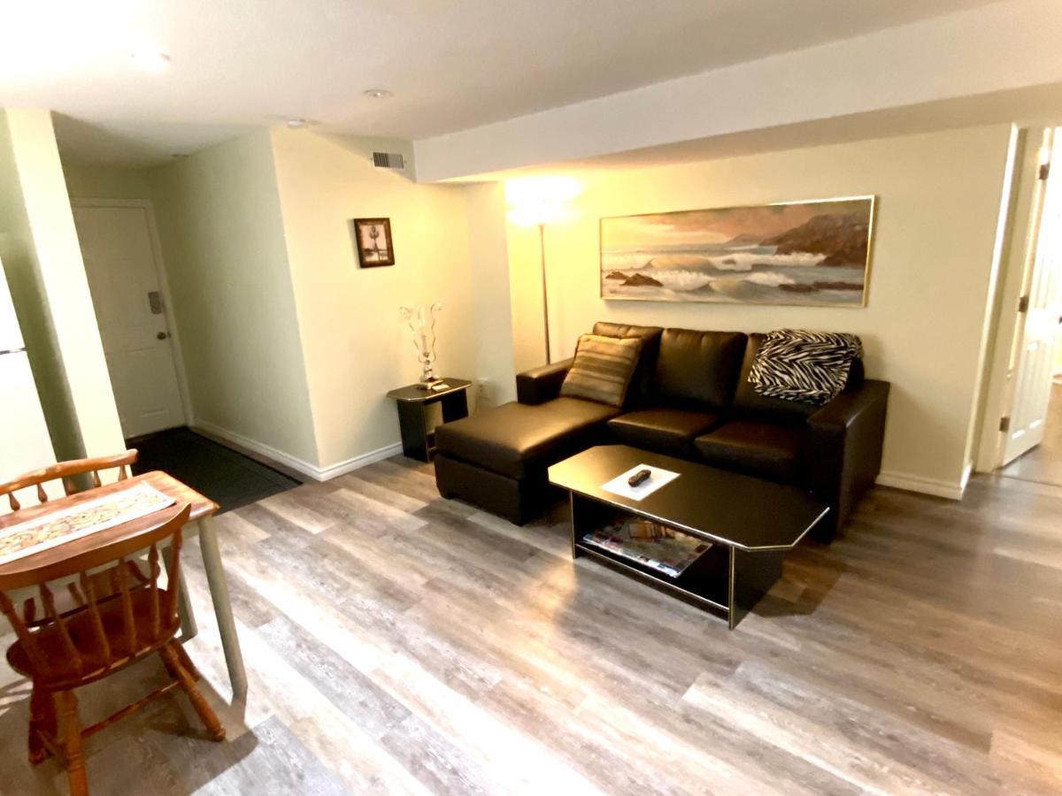 Metropolitan Suite Niagara Bagian luar foto