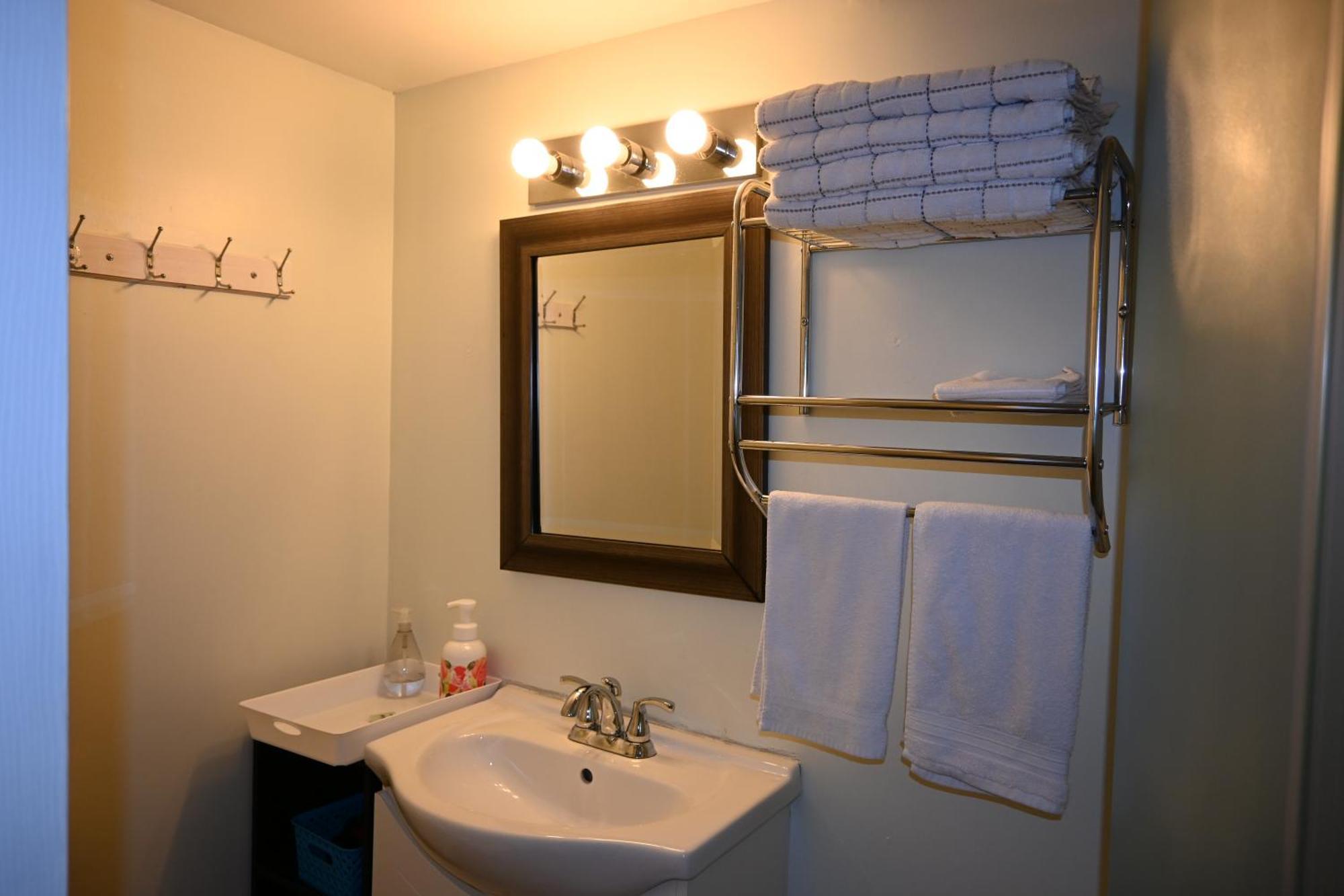 Metropolitan Suite Niagara Bagian luar foto